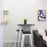 Amazing 3 Bedroom Apartment