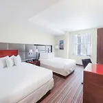 Courtyard By Marriott Manhattan/herald Square Hotel