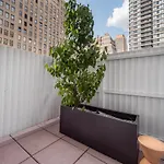 Courtyard By Marriott Manhattan/herald Square 4*