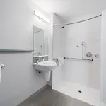 Courtyard By Marriott Manhattan/herald Square 4*