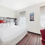 Courtyard By Marriott Manhattan/herald Square Hotel New York