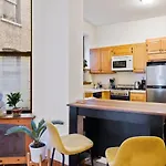 Living At Columbia Apartment