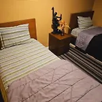 Tidy Queens Apartment New York