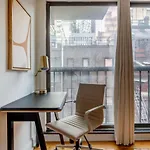 Midtown East 2Br W Elevator Nr Train Nyc-1255