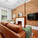 Newly Renovated 2Br Haven Walk To Columbia Uni