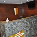 Ramada By Wyndham Staten Island Hotel