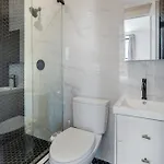 Apartment Modern Three Bedroom Brooklyn Condo-hotel New York