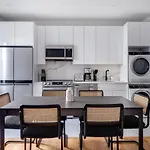 Modern Three Bedroom Brooklyn Condo-Hotel