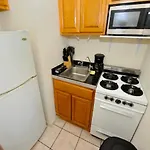 Stunning 2 Bed Apt In Murray Hill