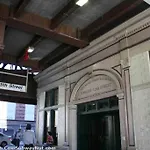 Modern 1-Bedroom In Manhattan-New York, Ny