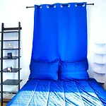 Brightonbeach-Comfy Room-Close Ocean