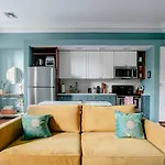 Airy Greenwich Retreat With Private Deck