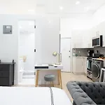 62-2B New Prime Ues W D In Unit