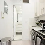 Apartment 62-3a New Prime Ues W D In Unit Walk 2 C Park