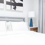 323-1 Specious 2br Williamsburg * New York