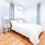 323-1 Specious 2br Williamsburg * New York