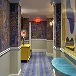 Warren Street 5*