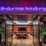Tempo By Hilton Times Square Hotel New York
