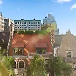 Riverside Tower Hotel