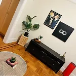 Sunnyside One Bedroom Apt