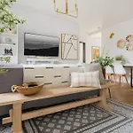 Apartment Bright Designer In Historic Harlem *