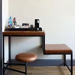 Arlo Williamsburg 5*