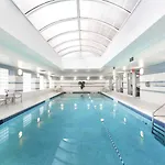 Apartment Sutton Place 2br W Gym Pool Nr Rockefeller Nyc-516 *