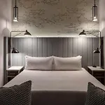 Tempo By Hilton Times Square Hotel 4*