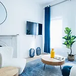 1435-4 I 3 Bedrooms 2bath W D Prime Upper East * New York