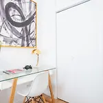 1435-4 I 3 Bedrooms 2bath W D Prime Upper East Apartment *