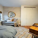 E10-3 3Br Designer Townhouse