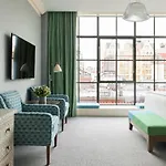 Crosby Street Hotel