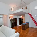 Luxury Apartments Next To Times Square New York
