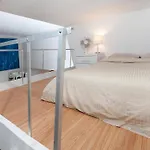 Luxury Apartments Next To Times Square *