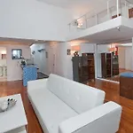 Luxury Apartments Next To Times Square * New York