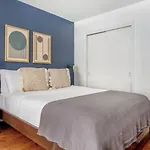Chelsea 2Br W Wd On A Quiet Street Nyc-299