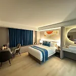 Ly New York Hotel
