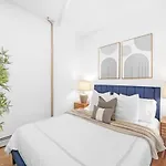 139-2E West Village 1Br Best Value