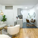 Apartment 74-1a New In Prime Uws - Gym In Building *