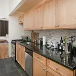 Luxury Apartments Next To Times Square