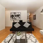 2Bed Bliss By Central Park North