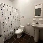 Cozy Townhouse In Manhattan Homestay *