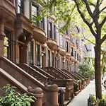 Cozy Townhouse In Manhattan Homestay New York