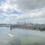 Luxury Skyline Manhattan Views Williamsburg