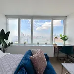 Luxury Skyline Manhattan Views Williamsburg