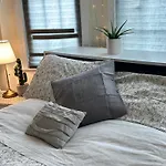 Serenity Room Jfk
