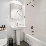 Family 3 Bedroom 1 Bath Getaway New York