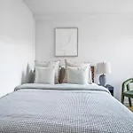 Apartment Family 3 Bedroom 1 Bath Getaway New York