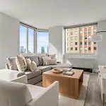 Elegant 2bed 2bath Apartment New York