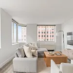 Apartment Elegant 2bed 2bath